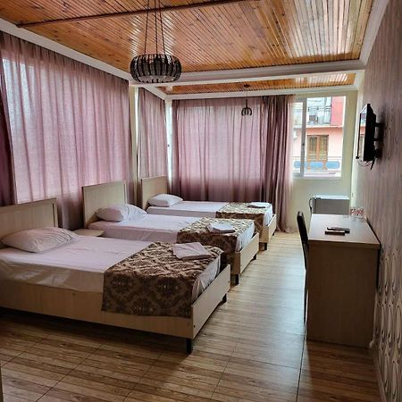 Hotel Elio Batumi Exterior photo